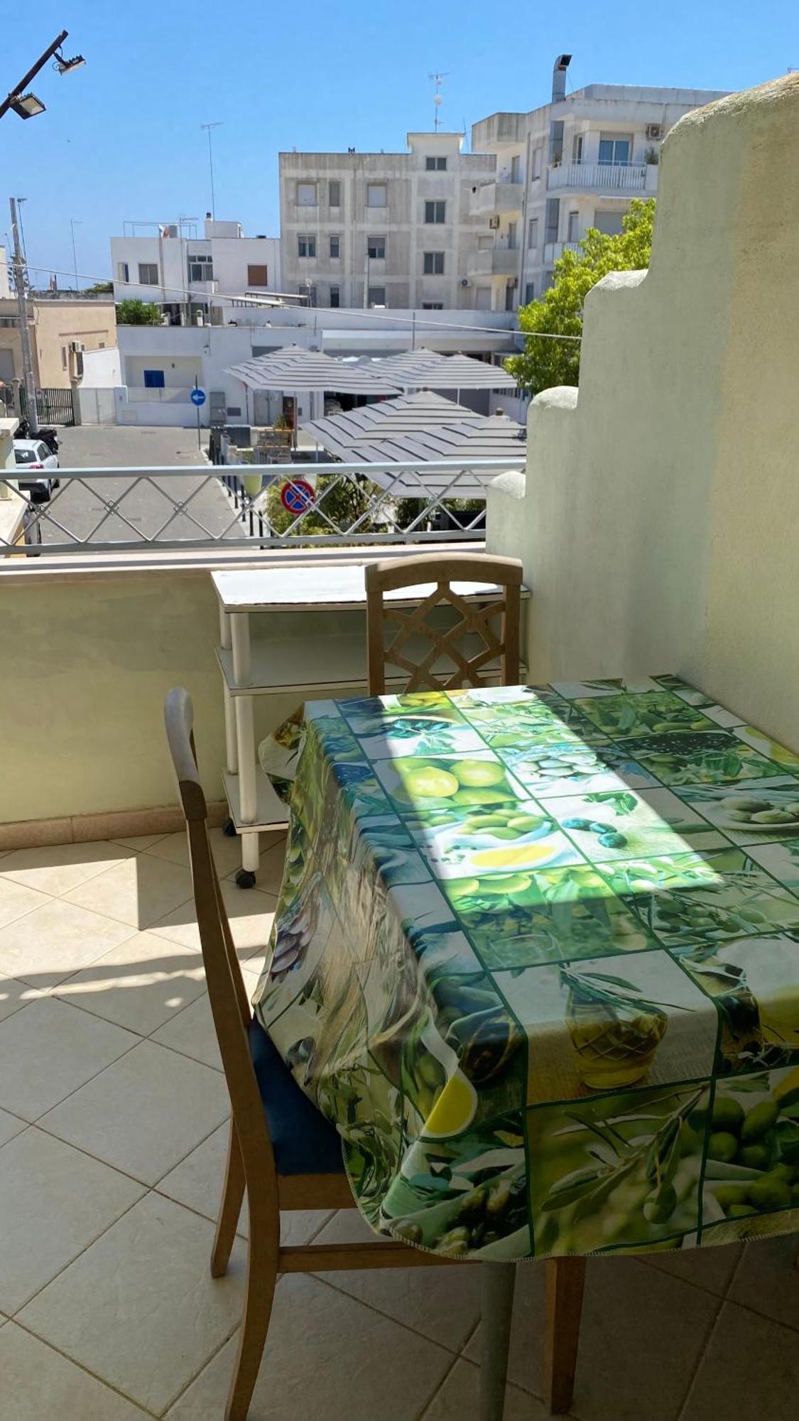 Casa Vacanze Torre Dell Orso Piazza 100M Dal Mare Torre dell'Orso Esterno foto